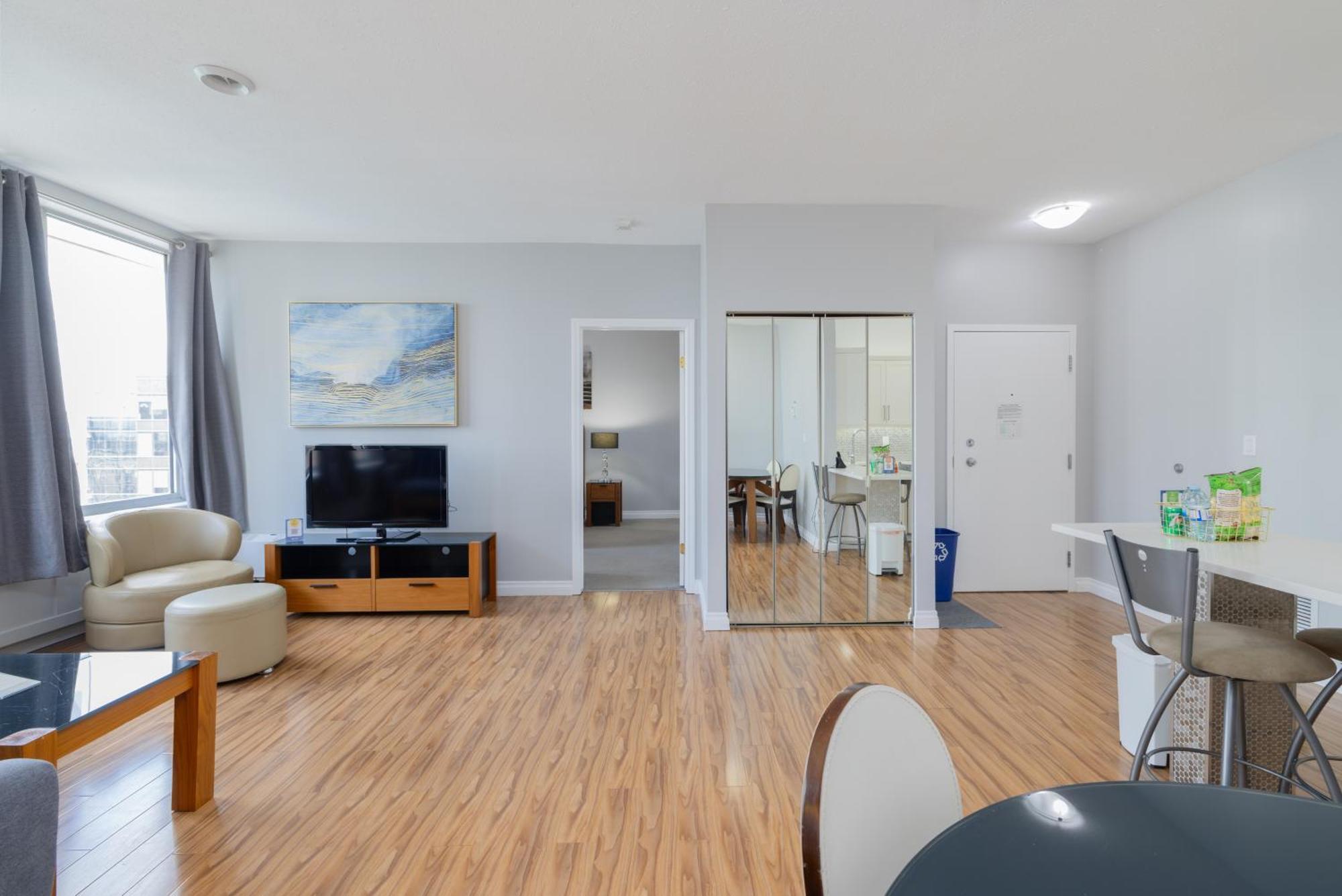 Obasa Suites @ The Hamilton Regina Dış mekan fotoğraf